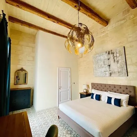 Casa de Férias Seafront House In St.julians Sliema