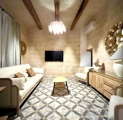 Seafront House In St.julians スリーマ