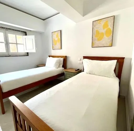 Seafront House In St.julians * 슬리에마