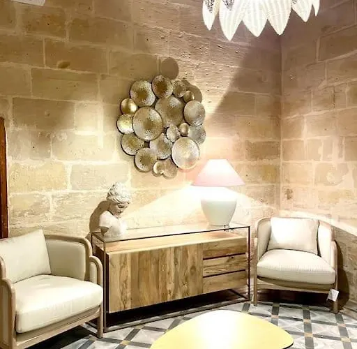 Seafront House In St.julians * 슬리에마